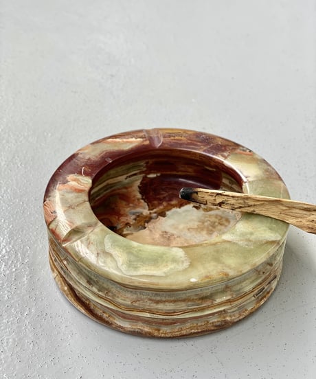Onyx Ashtray -LL-