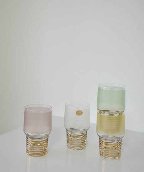 Glass "B"