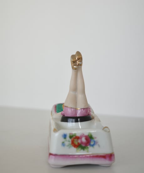 Ashtray