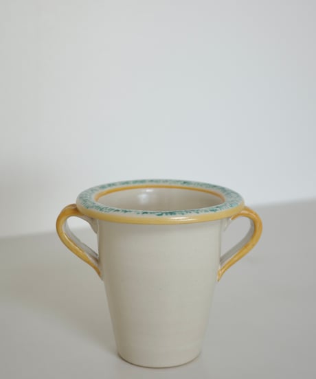 Vase 2