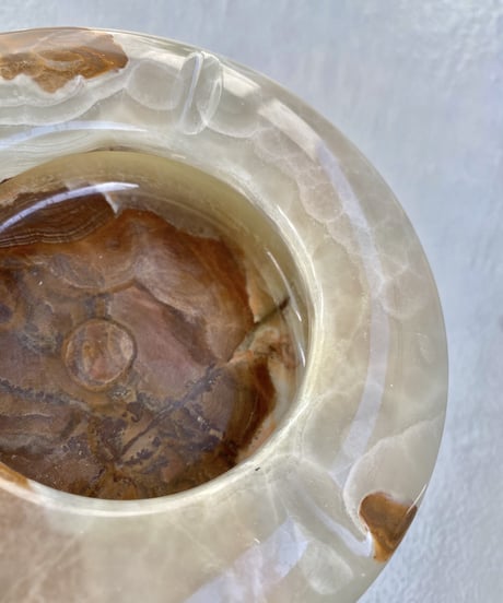 Onyx Ashtray -LL-