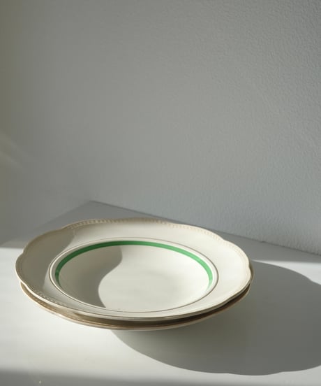 Plate