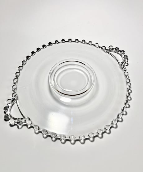 Handled Plate -M-