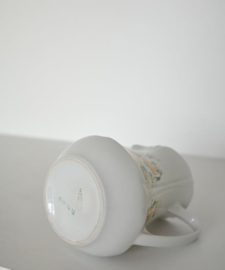 Jug / Vase