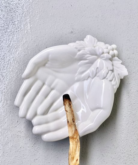 Hands