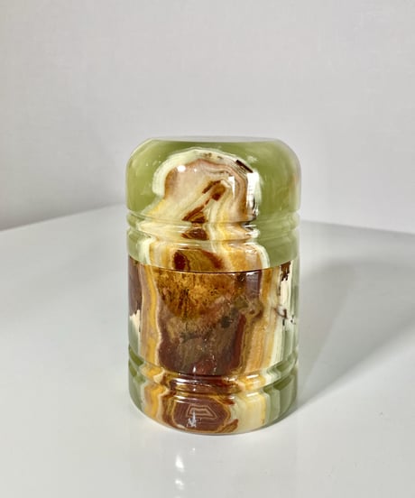 Onyx Pot