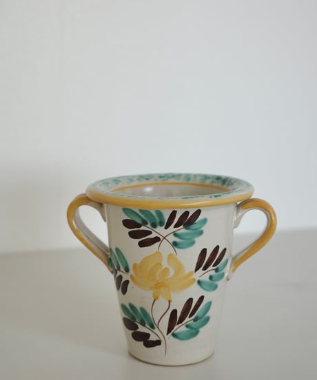 Vase 2