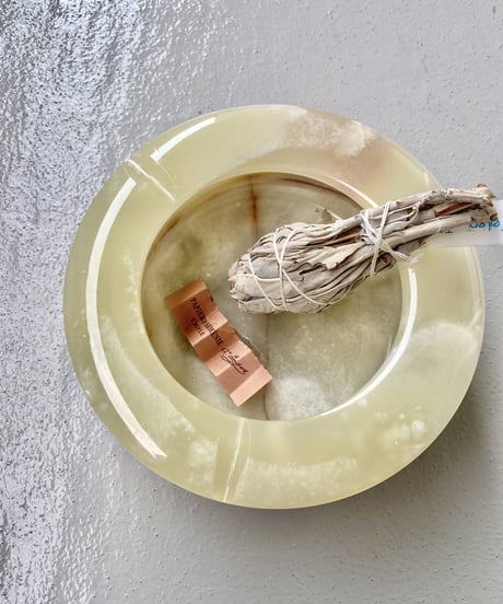 Onyx Ashtray -LL-