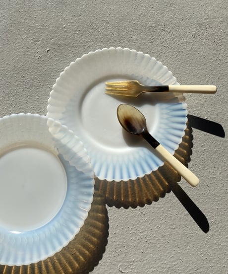 Cake Plate -MN-  Late