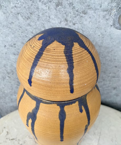 Canister / Pot