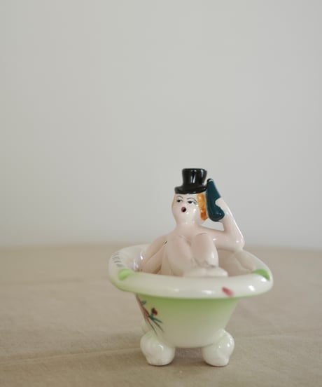 Ashtray