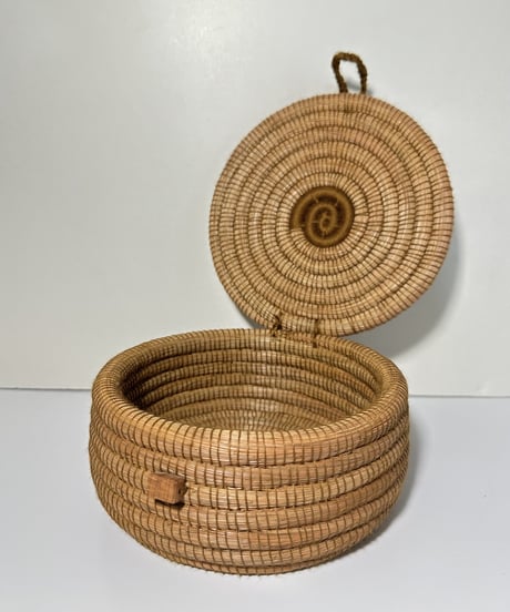 Table Basket