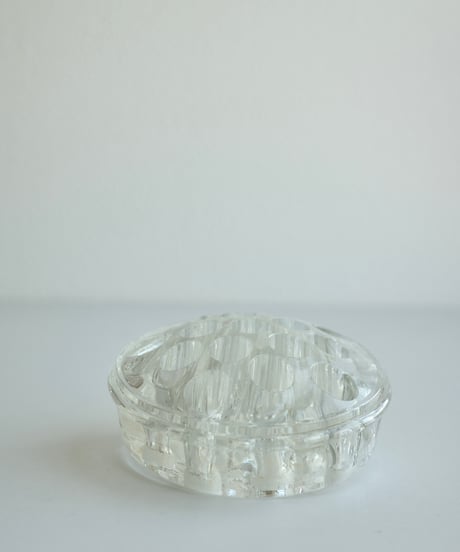 Pinholder