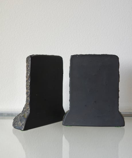 Bookends