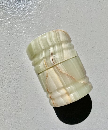 Onyx Pot