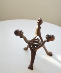 Stand / Sculpture