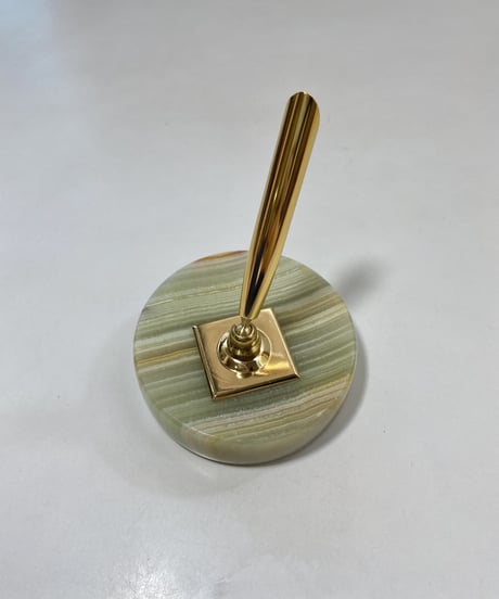 Pen Holder