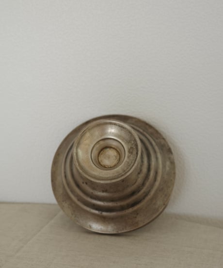 Handled Dish