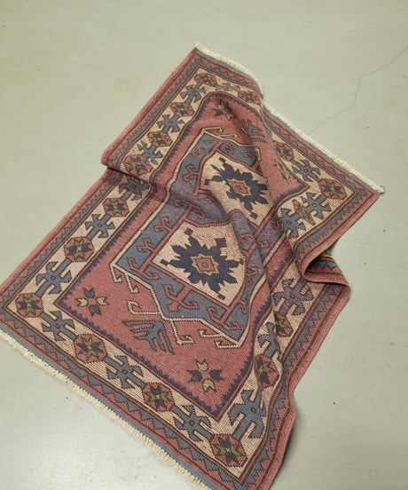 Rug