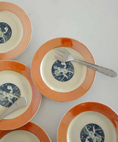 Biscuit Plate