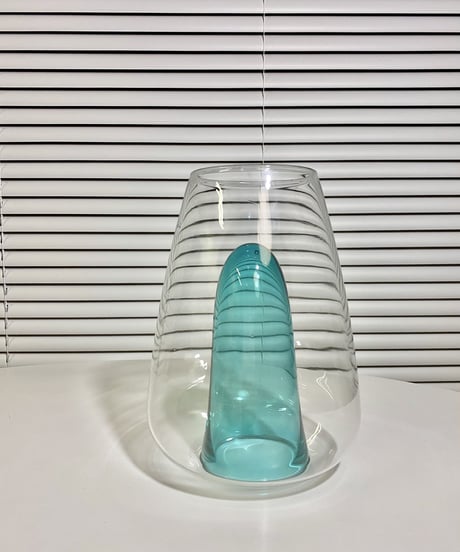 DS Vase