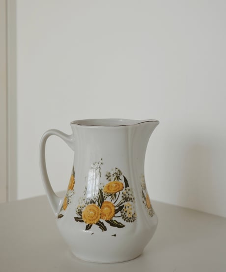 Jug / Vase