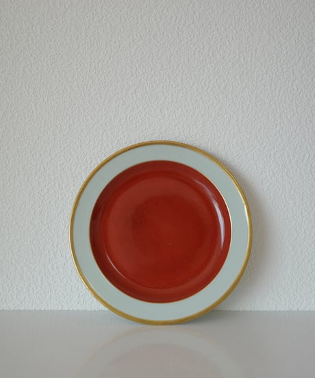 Plate