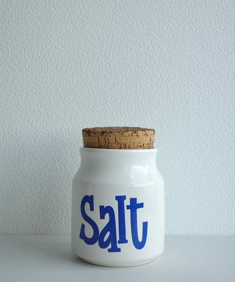 Canister