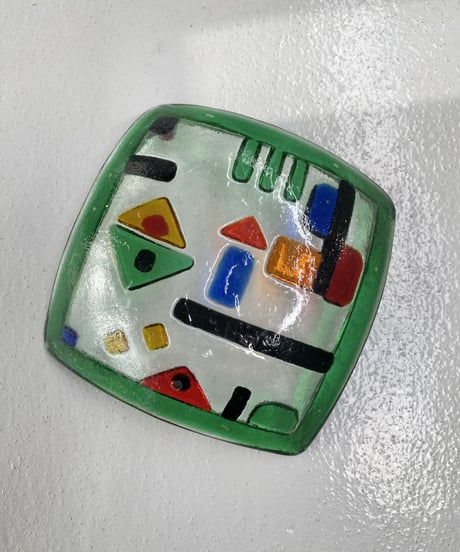 Tray