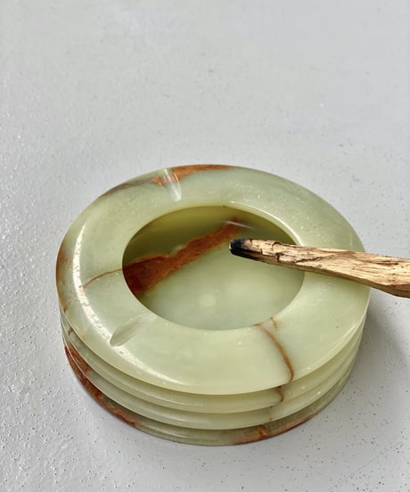 Onyx Ashtray -LL-