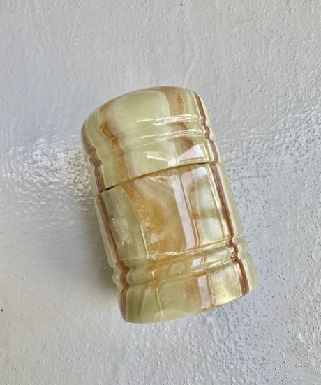 Onyx Pot