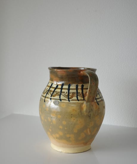 Pot / Vase