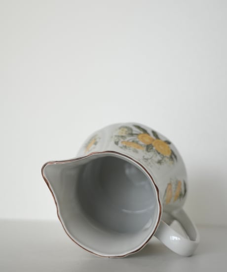 Jug / Vase