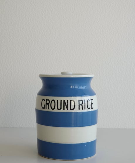 Canister
