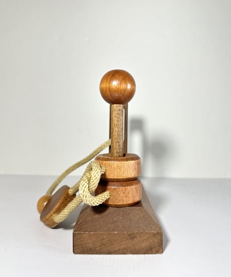 Puzzle Sculpture -L-