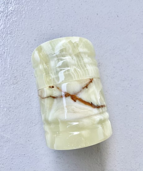 Onyx Pot