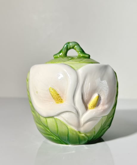 Sugar Pot
