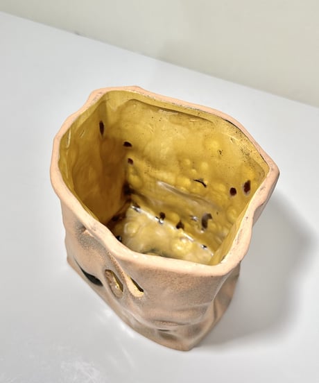 Sculpture/Pot