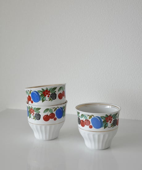 Cup