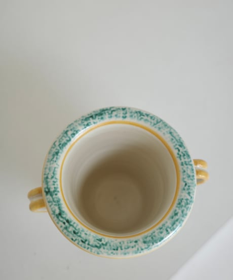Vase 2