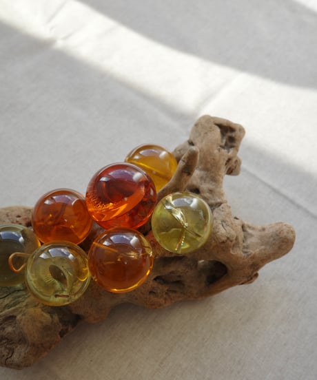 Lucite Grapes