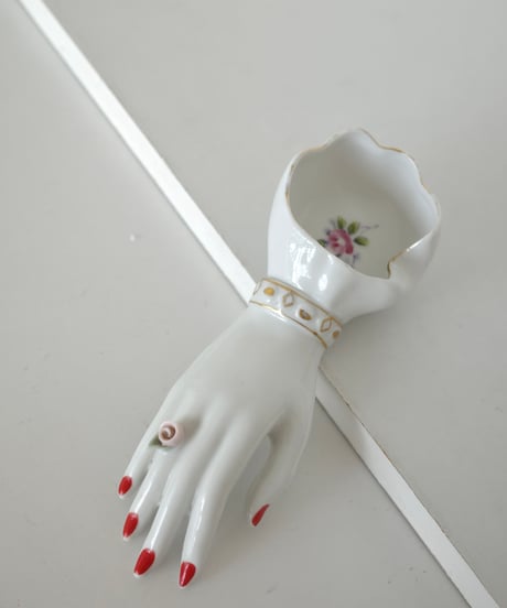 Hand
