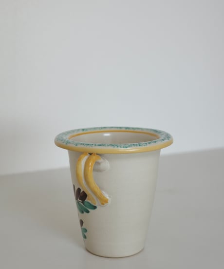 Vase 2