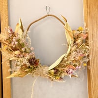 秋の草花リースＣ