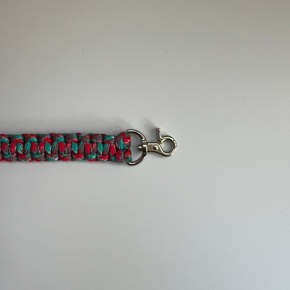 Onawa（お縄）ストラップ（ショルダーサイズ）/ Paracord strap(Should