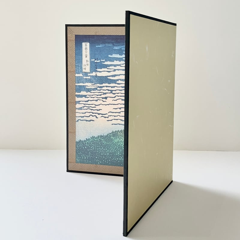 『欧米の路地裏：光と影の詩箋』貝楽也 作品 「A3サイズの水彩画」 ドイツの木版画家／イラストレーターのギュンター・スティラーが