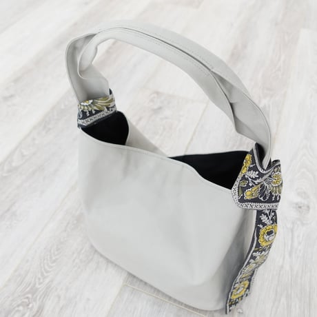 Norah（English）/Ribbon tie/shoulder bag pattern <YouTube video instructions> Free download pattern