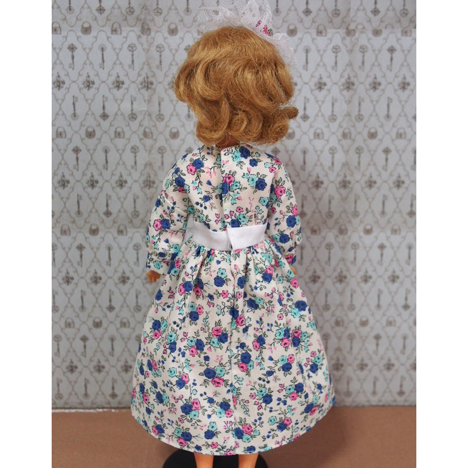 タミーちゃんサイズ◇ハンドメイドお洋服セット ローズガーデン タミーちゃんサイズ◇ハンドメイドお洋服セット ローズガーデン