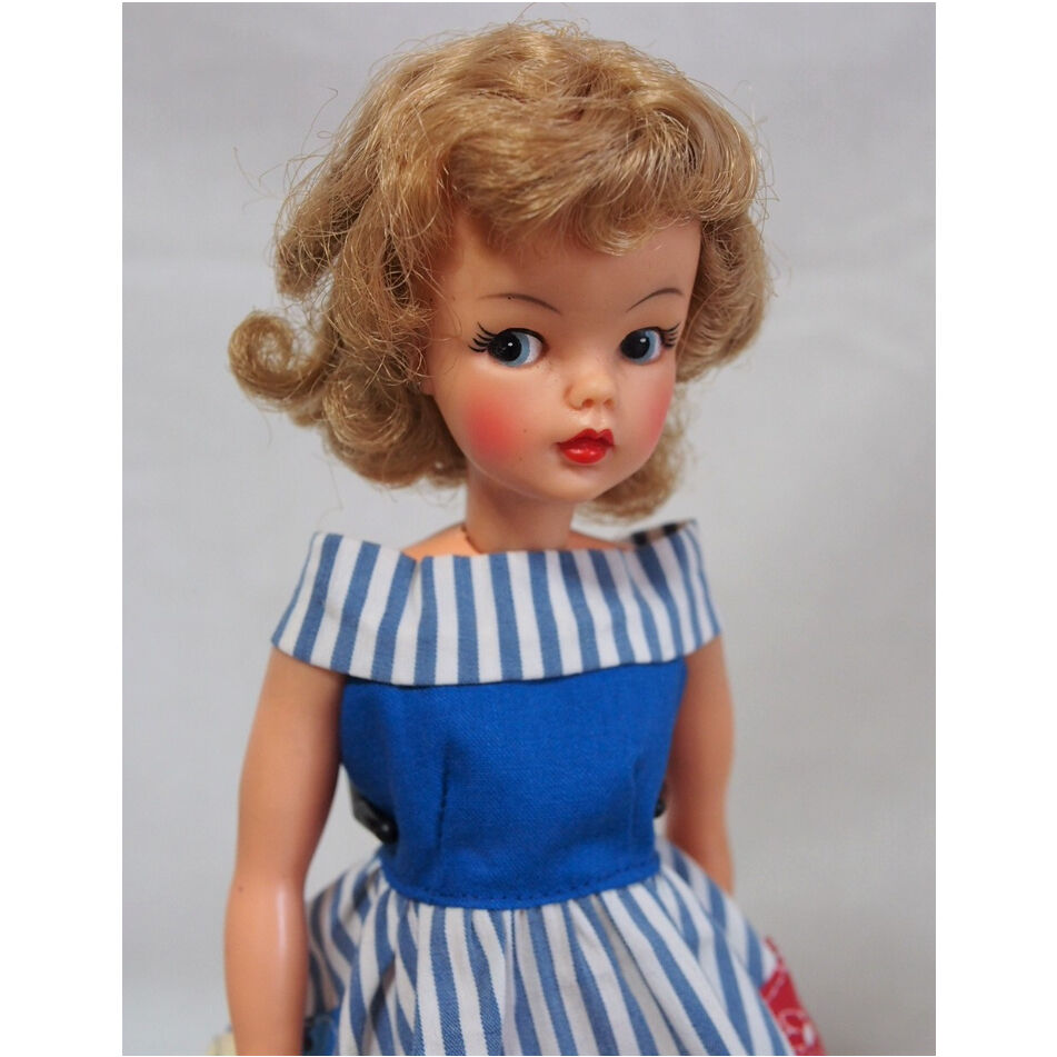 タミーちゃんサイズ◇ハンドメイドお洋服ワンピース ヘキサゴンドレス