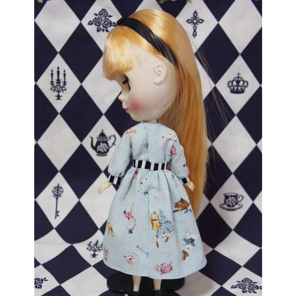 オブライス/リカちゃんサイズ◇ハンドメイドお洋服セット 不思議の国の